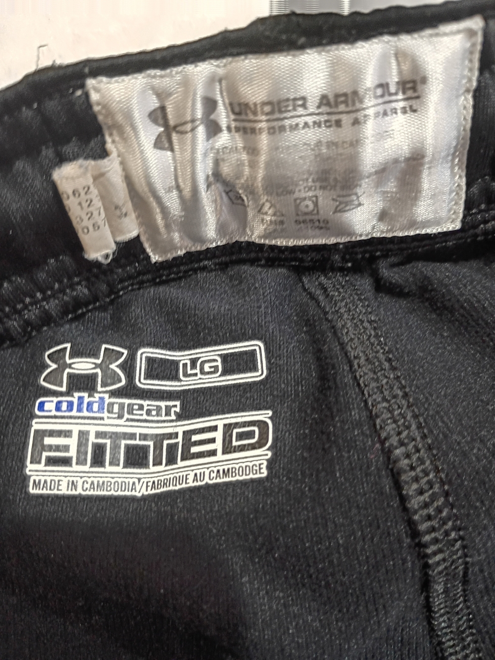 Under Armour ColdGear Fitted Long Sleeve Top - Black
